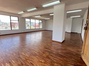 Oficina comercial , Quito · Oficina con Hermosa Vista en Alquiler Sector La Mariscal