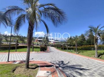 Terreno / Lote , Quito · Terreno en Venta de 901 m² en Puembo