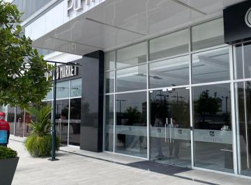 Oficina comercial en Venta  Samborondón · Oficina Comercial de 170 m² en Venta en Edificio Platinium