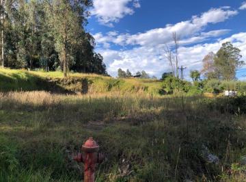 Terreno / Lote , Quito · En Venta Lote de Terreno Esquinero Frente a La Autopista General Rumiñahui - Vale de Los Chillos