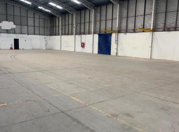 Bodega-Galpón · 1000m² · En Renta Bodega con Uso de Suelo Industrial Sector Tababela