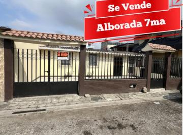CASA ESQUINERA EXCELENTE UBICACION · De Venta Casa Rentera Alborada 7 Ma Etapa