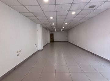 Local comercial , Guayaquil · Renta Alquiler de Local Comercial de 78 m² en Urdesa Central Av Victor Emilio Estrada