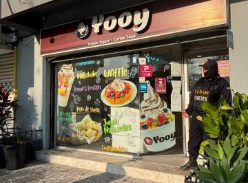 Local comercial Alquiler USD 1.200 · Renta Alquiler de Local Comercial de 78 m² en Urdesa Central Av Victor Emilio Estrada