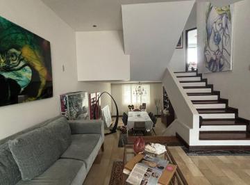 Casa de 5 habitaciones, Guayaquil · Venta de Casa con 499 m² Terreno, 5 Habitaciones en Los Ceibos con Piscina y Terraza Panorámica