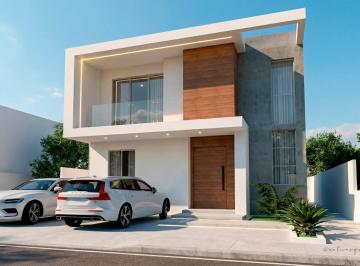 Casa · 194m² · 4 Habitaciones · 2 Estacionamientos · Vendo Casa, Urbanización Costa Sur de Manta, 4 Dorm. + Balcones