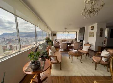Departamento de 3 habitaciones, Quito · González Suárez Elegante Departamento Amoblado 2 Dorm. Más Estudio Piscina Áreas Verdes