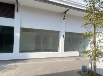 Local comercial · 43m² · 1 Estacionamiento · Local Comercial Galerías Terra Nostra