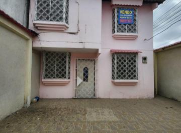 Casa de 3 habitaciones, Guayaquil · Vendo Mucho Lote 4, Casa de 84 m² con 3 Recámaras Acepto Biess