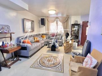 Casa de 3 habitaciones, Guayaquil · Villa en Via a La Costa Cerca de Plaza Valle C. C Villas del Bosque.