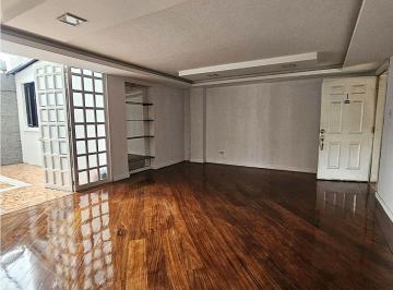 Departamento de 3 habitaciones, Quito · Departamento de 180 m² 3 Dorm. en Venta de Los Alamos y Eloy Alfaro