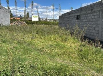 Con acceso a servicios básicos · Terreno Ibarra Periferico Sur