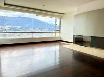 Departamento de 3 habitaciones, Quito · Departamento de 358 m² con 3 Dorm. en Venta en Centro Norte