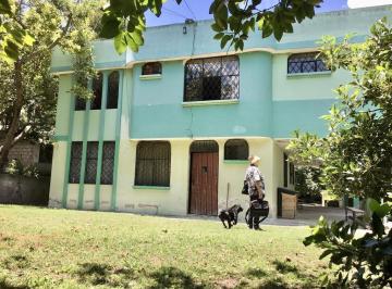 Terreno / Lote · 254m² · 4 Habitaciones · Jal. Venta Casa Guayllabamba, 4 Dorm. y Terreno de 2700 m²