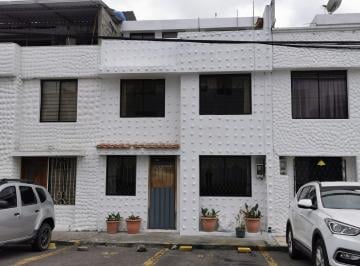 Casa en Venta Valle de los Chillos Parque de la Armenia Conjunto Privado · Casa en Venta Valle de Los Chillos Parque de La Armenia Conjunto Privado
