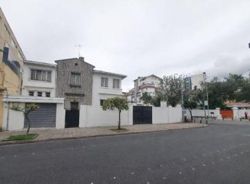 Terreno / Lote , Quito · Oportunidad Única | Terreno Esquinero en Venta – Reina Victoria y Carrión