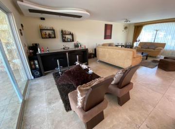 Casa de 3 habitaciones, Quito · Casa con 3 Habitaciones de 414 m² en Venta en El Condado
