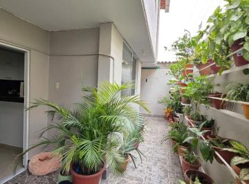 Casa de 3 habitaciones, Guayaquil · Casa en Venta de 2 Plantas en Urb Metrópolis 2 - Etapa F.