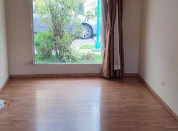 Casa · 168m² · 4 Habitaciones · 2 Estacionamientos · ¡Oportunidad Única! Casa Esquinera en Santa Lucía