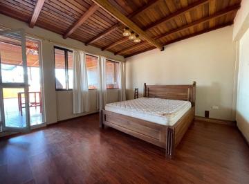 Suite de 1 habitación, Cotacachi · Penthouse en Renta con Terraza y Vista Espectacular