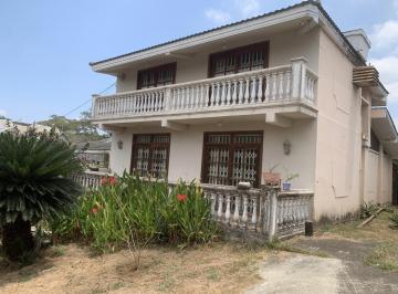 Casa · 300m² · 4 Habitaciones · 10 Estacionamientos · Casa en Venta con 5.205 m Cuadrados de Terreno en Via a La Costa Km 22.5