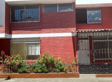 Casa de 3 habitaciones, Quito · Casa de Venta, Cotocollao, Casa en Conjunto, 116 m, $.90.000, Jd