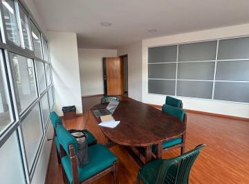 Oficina comercial , Quito · De Arriendo Hermosa Oficina, Consultorio o Local (Sector Plataforma Gubernamental)