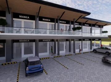 Local comercial · 41m² · 30 Estacionamientos · Locales en Alquiler en La Joya, Plaza Comercial Nueva