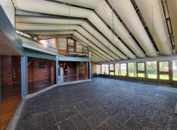 Local comercial · 400m² · 5 Habitaciones · 20 Estacionamientos · Puembo, Local Comercial en Renta, 400 m²