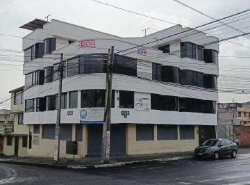 Casa de 17 habitaciones, Quito · Casa Esquinera Rentera en Venta 708 m Sur de Quito La Ecuatoriana