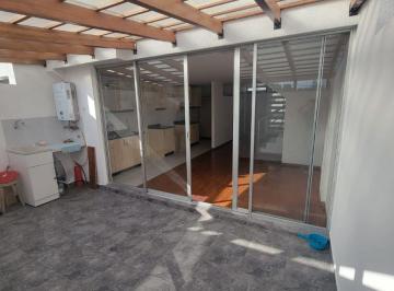 Casa de 3 habitaciones, Quito · Casa de Venta en El Sector San Isidro del Inca de 95 m con Patio Privado