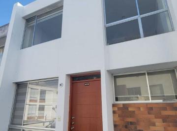 Casa de 3 habitaciones, Quito · Casa en Venta / Sector San Isidro del Inca / 95 m / Norte de Quito.