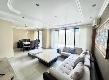 Casa de 3 habitaciones, Guayaquil · Alquilo en Porto Vita, Casa de Tres Dorm. Amplio Patio con o Sin Muebles