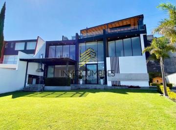 Casa de 3 habitaciones, Quito · Casa Amoblada de Renat Sector Ranchos San Francisco