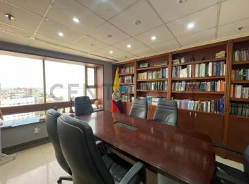 Oficina comercial · 180m² · 1 Estacionamiento · Amplia Oficina en Venta en Edificio La Previsora, Centro de Guayaquil