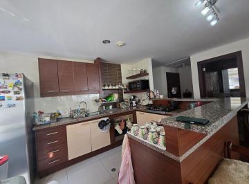 Departamento de 3 habitaciones, Quito · Departamento de 155 m² con Balcon 3 Habitaciones en Venta en República de El Salvador
