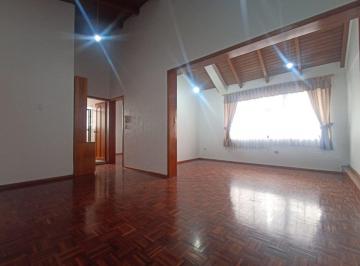Departamento de 2 habitaciones, Quito · Kennedy Calle Mideros Alquilo Departamento de 2 Dorm. 90 m² Tercer Piso