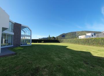 Casa de 4 habitaciones, Quito · Residencia Exclusiva de 1.424 m² de Terreno y 380 m² de Construcción– Mirasierra
