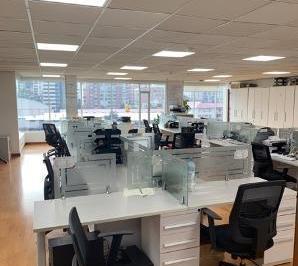Oficina comercial · 412m² · 8 Estacionamientos · La Carolina - Av República del Salvador, Espectacular Oficina en Venta de 412 m² - P5