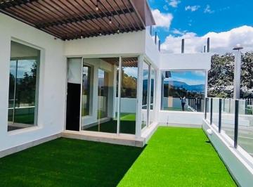 Casa de 3 habitaciones, Quito · Venta Espectacular Casa en Tanda