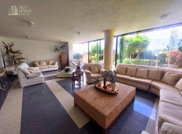 Casa de 4 habitaciones, Quito · Venta Casa Amplia en Cumbayá - La Primavera