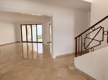 Casa de 5 habitaciones, Guayaquil · Amplia Casa en Excelente Ciudadela