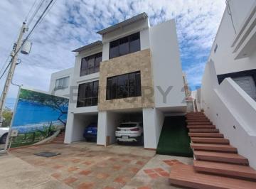 Departamento · 105m² · 3 Habitaciones · 1 Estacionamiento · Departamento en Alquiler en Urbanización Manta Beach – Confort y Exclusividad