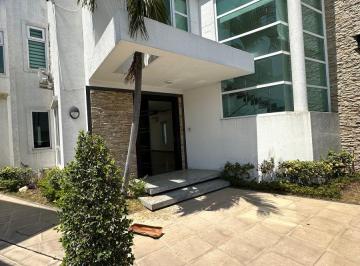 Casa de 3 habitaciones, Guayaquil · Casa con 263 m² y 3 Dorm. en Venta en Isla Mocolí