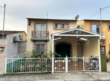 Casa de 3 habitaciones, Guayaquil · Casa con 10822 m² en Venta con 3 Dorm., Norte de Guayaquil
