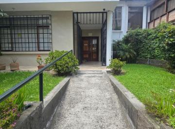 Casa de 6 habitaciones, Quito · Vendo Casa Para Empresas, Negocios o Vivienda Casa Totalmente Funcional en La Mejor Zona de Quito.