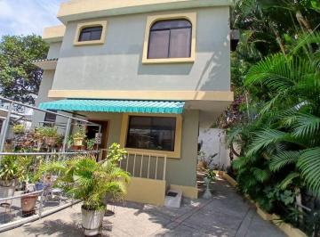 Casa de 3 habitaciones, Guayaquil · Se Alquila Casa Sector Ceibos