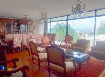 Departamento de 3 habitaciones, Quito · Departamento Tres Dorm. Quito Tenis