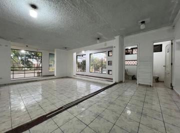 Local comercial · 95m² · 4 Estacionamientos · Oportunidad de Renta Local Comercial a Una Cuadra del Wayra Plaza - Cuenca