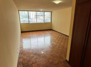 Departamento de 3 habitaciones, Quito · Departamento de 100 m² con 2 Recámaras en Alquiler Norte/centro de Quito
